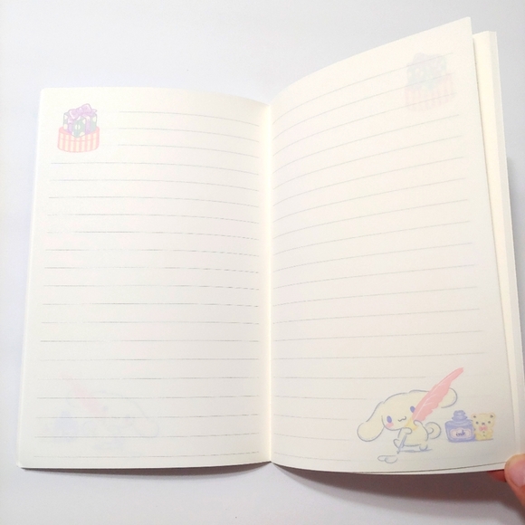Kuromi/My melody and Cinnamoroll notebooks - Picture 4 of 6